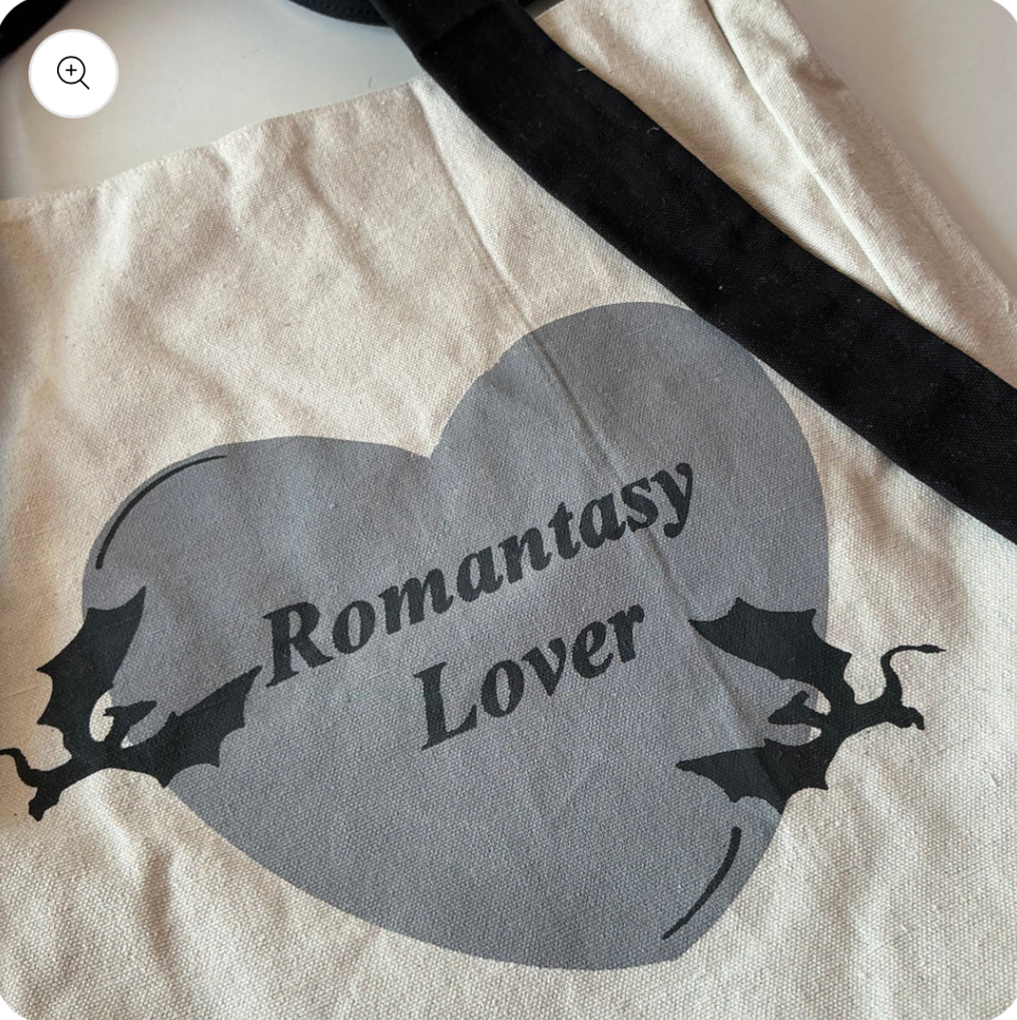 🗡️Romantasy lover bow tie bag 🐉