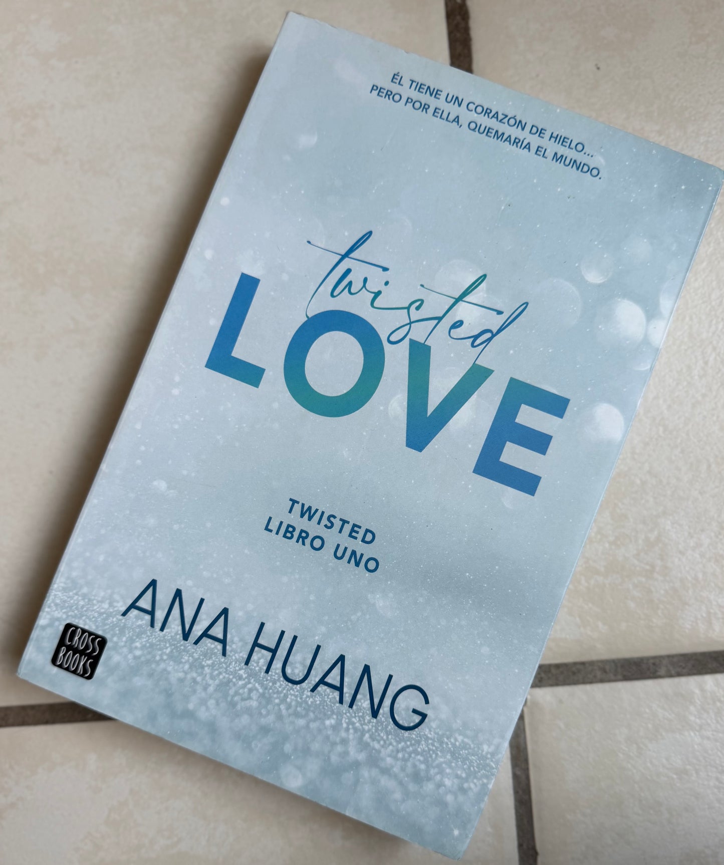 Twisted love- (libro usado o donado)