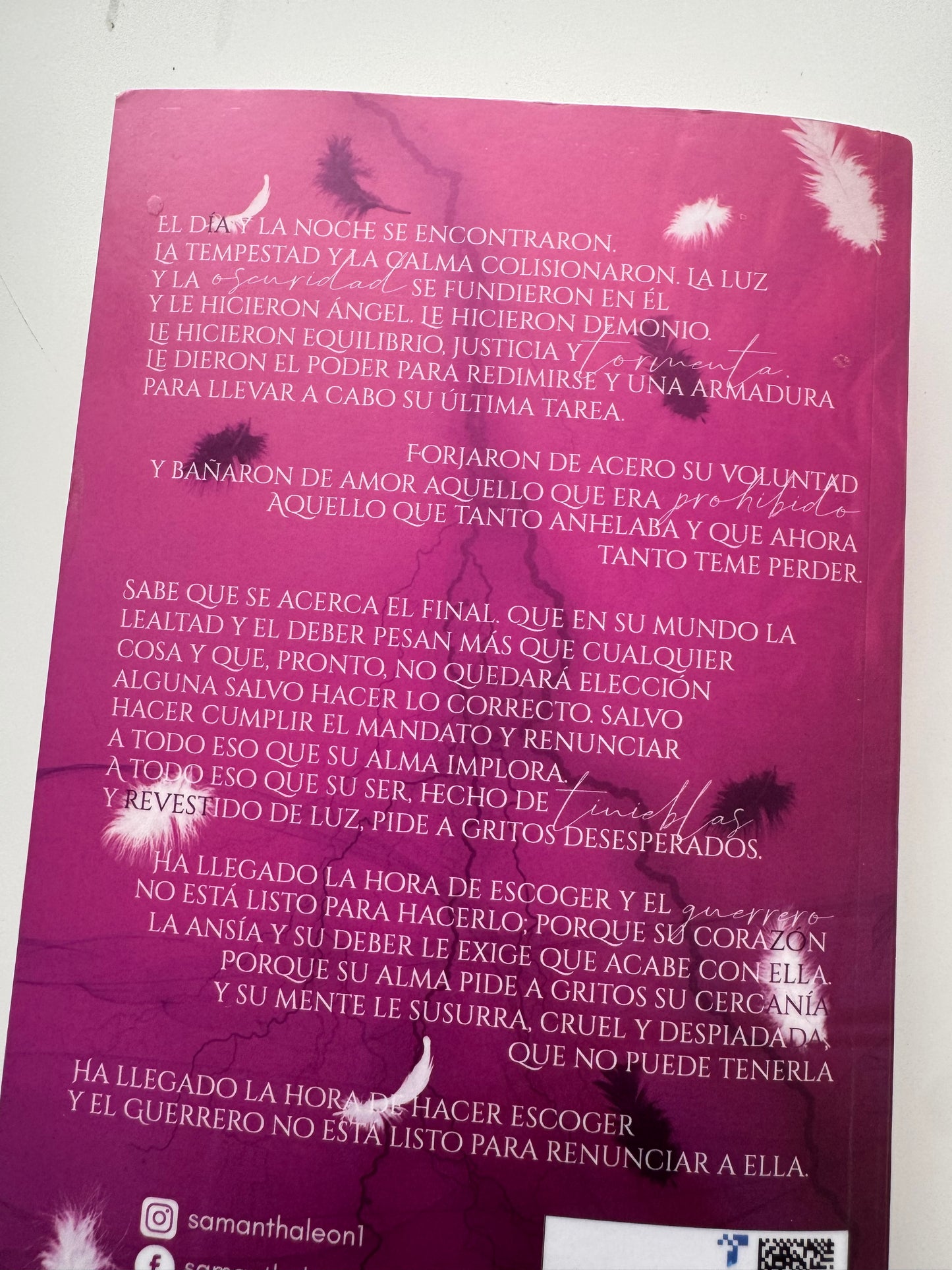 Pandemónium(Trilogía Demon #3) - (libro usado o donado)
