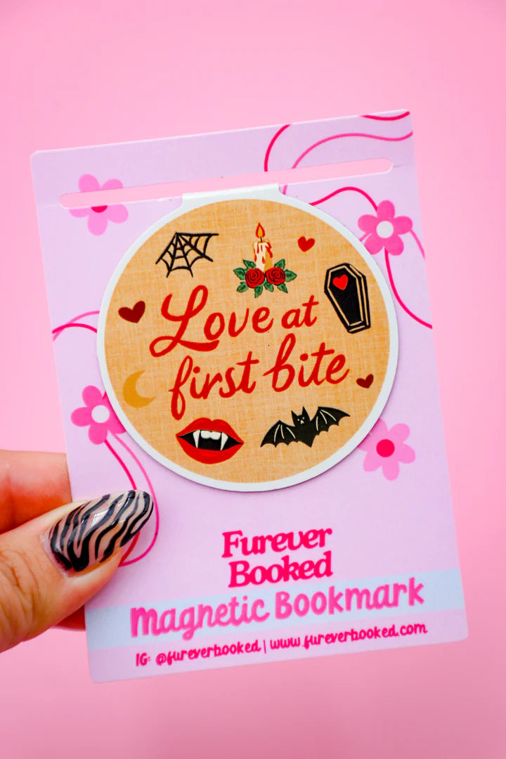 Love At First Bite- Bookmark magnético