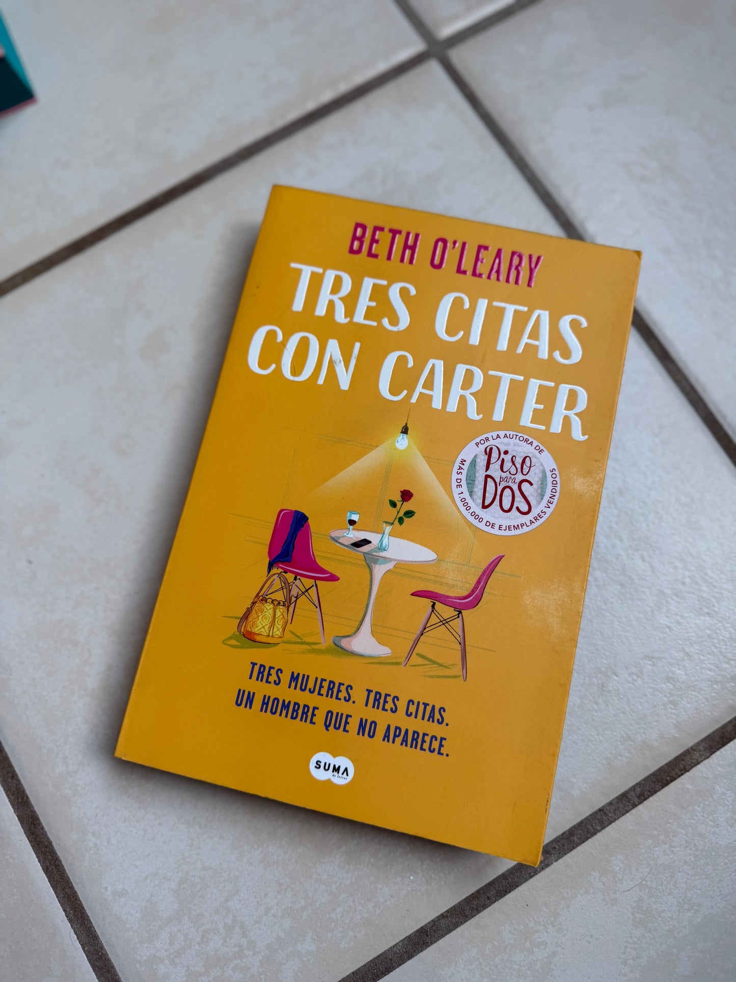 Tres citas con Carter- (libro usado o donado)