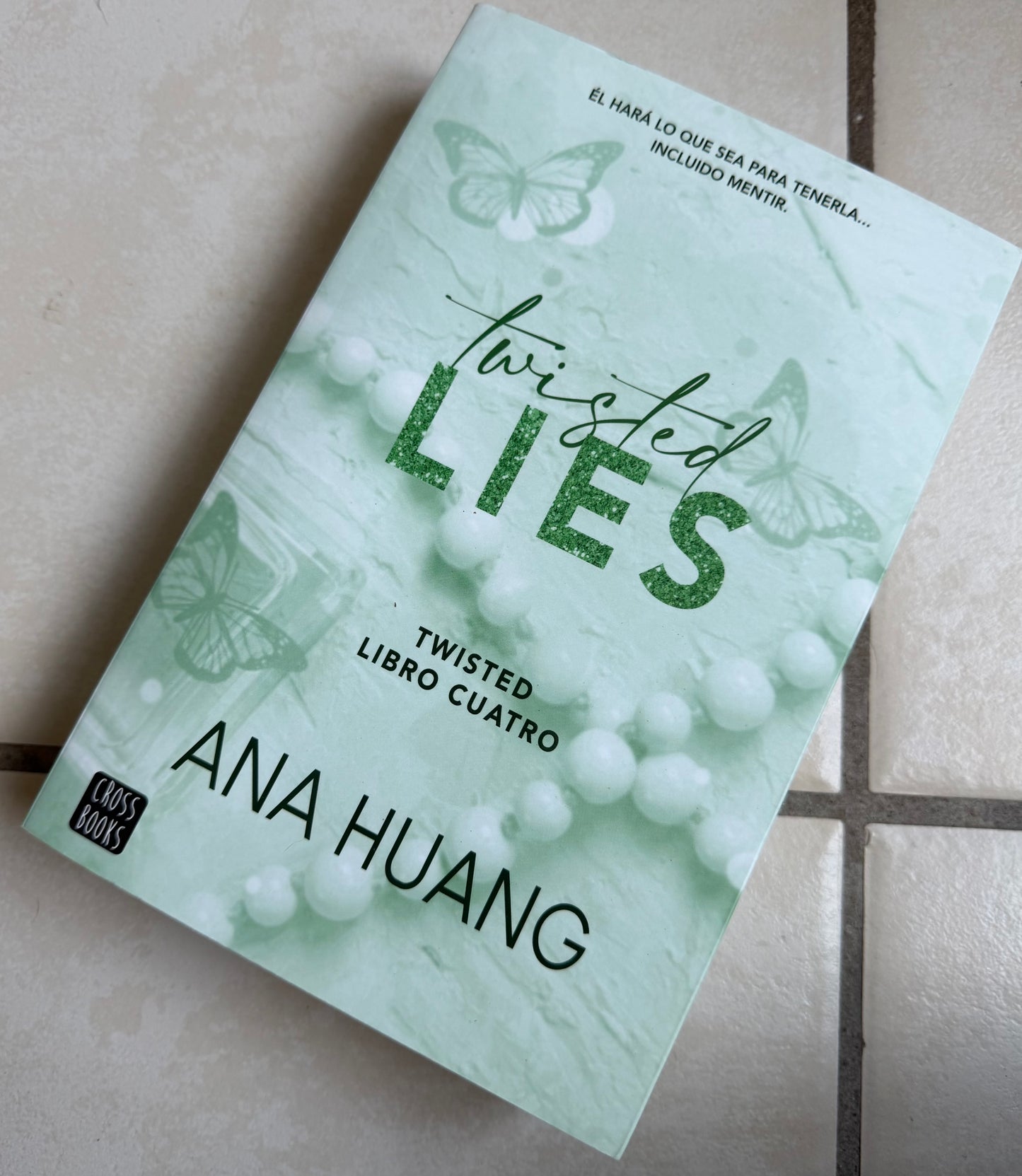 Twisted lies- (libro usado o donado)