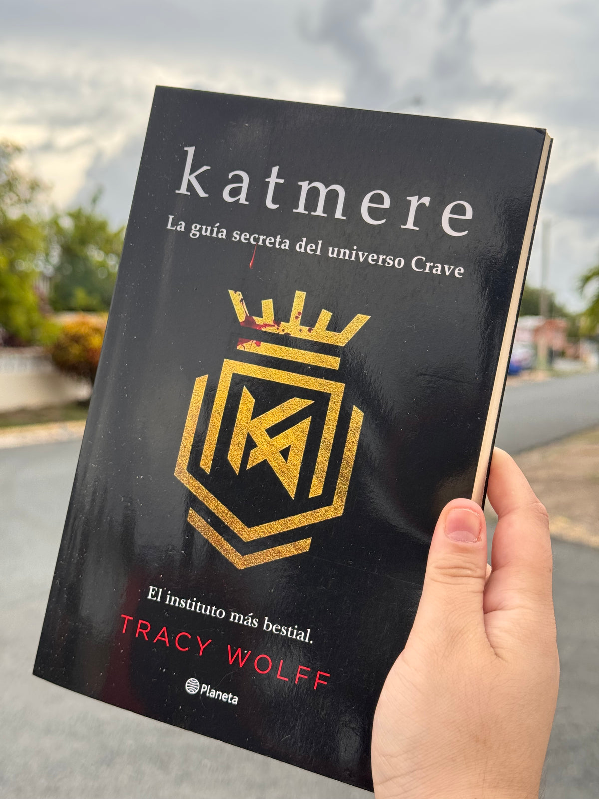Katmere- (libro usado o donado)